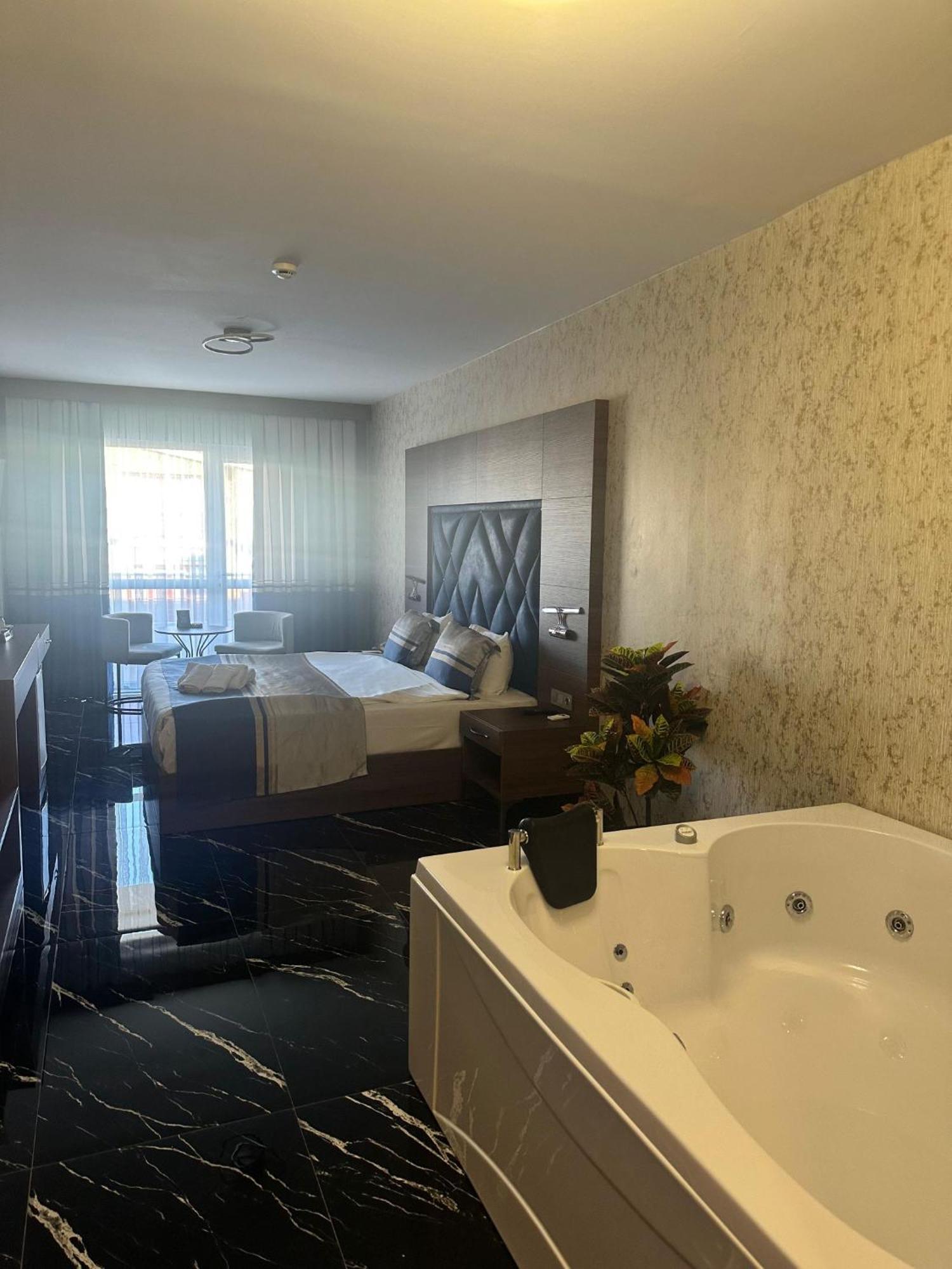 Grand Salizze Hotel Kestel  Dış mekan fotoğraf